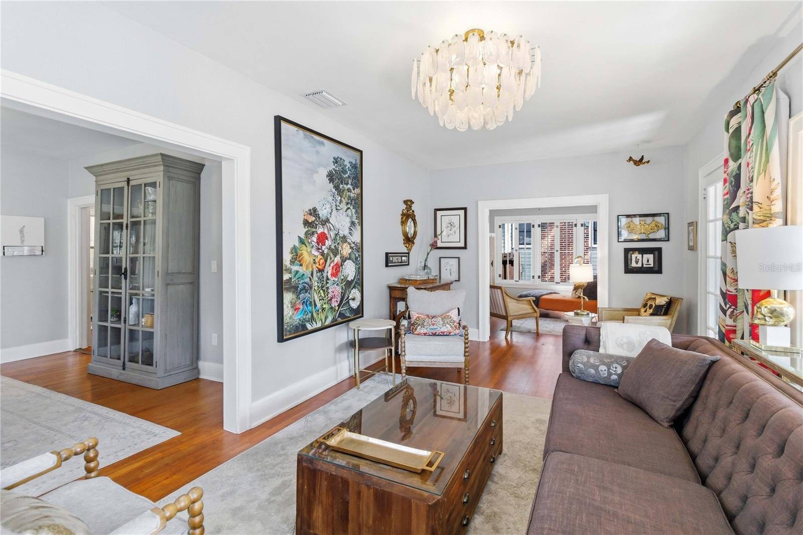 Image 13 of 41 For 122 Mills Avenue