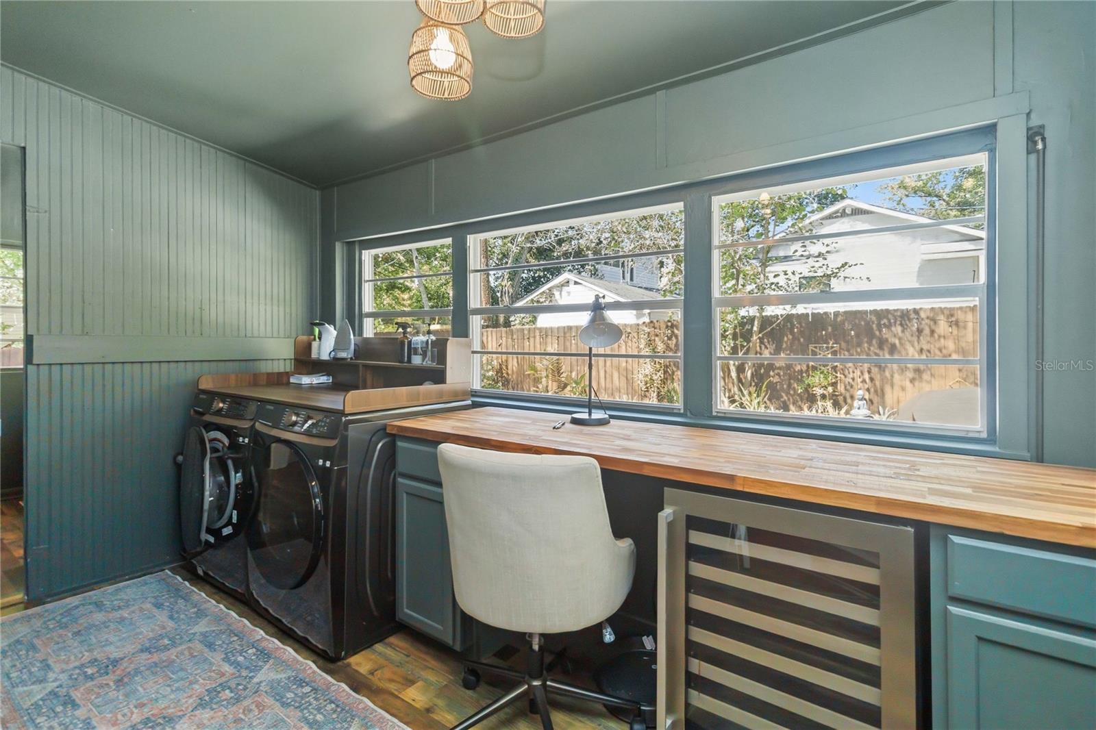 Image 31 of 41 For 122 Mills Avenue