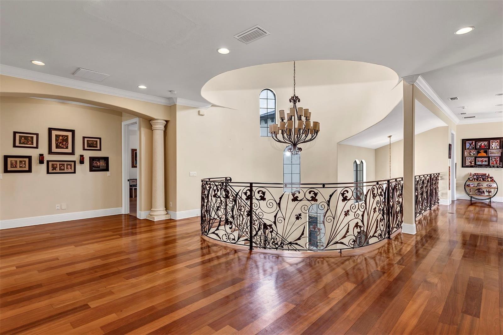 Image 17 of 44 For 2616 Westmoreland Drive