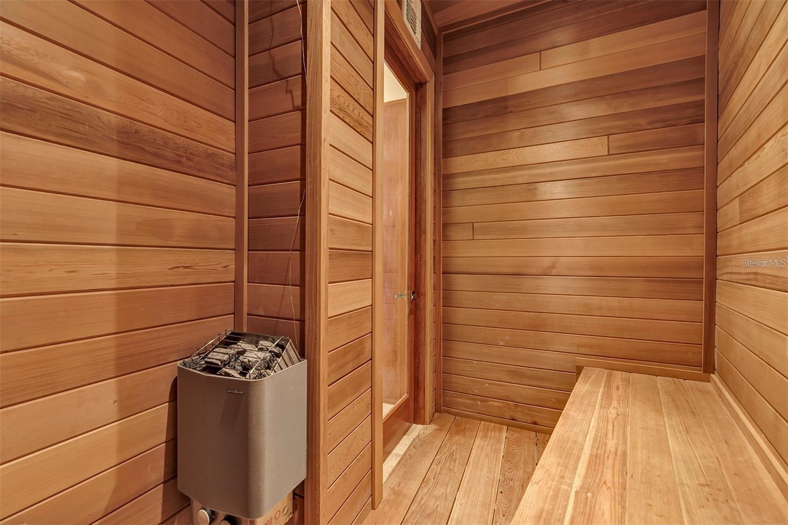 Image 40 of 44 For 2616 Westmoreland Drive