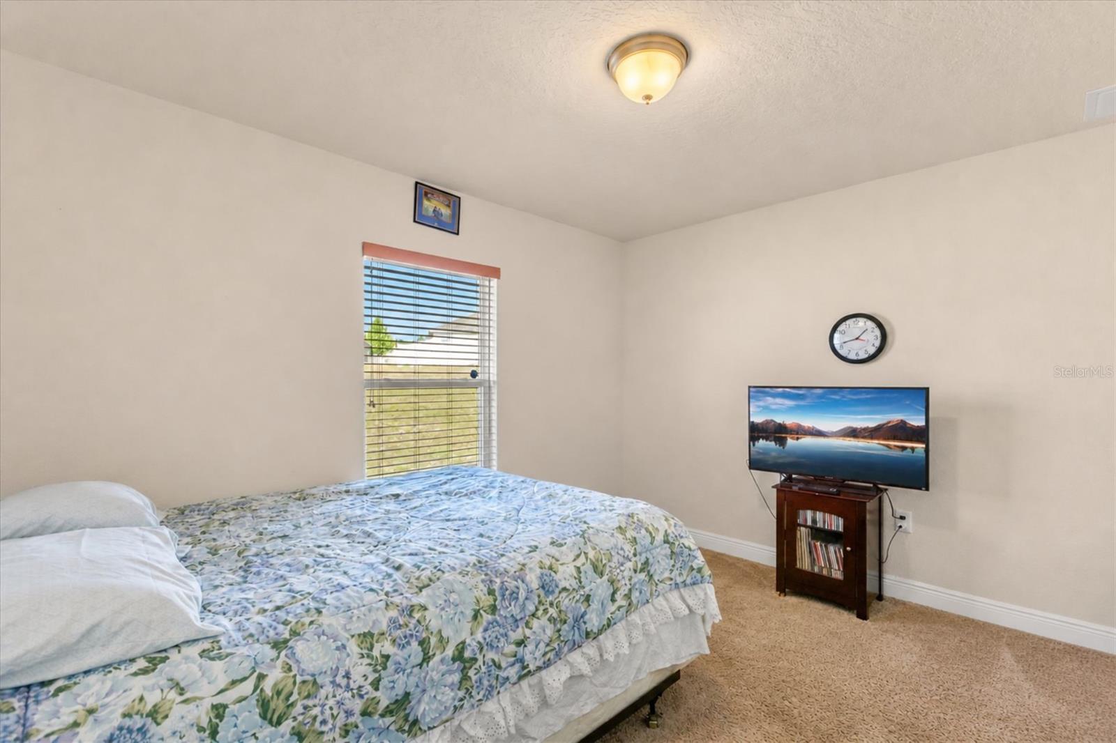 Image 10 of 24 For 906 Edith Drive