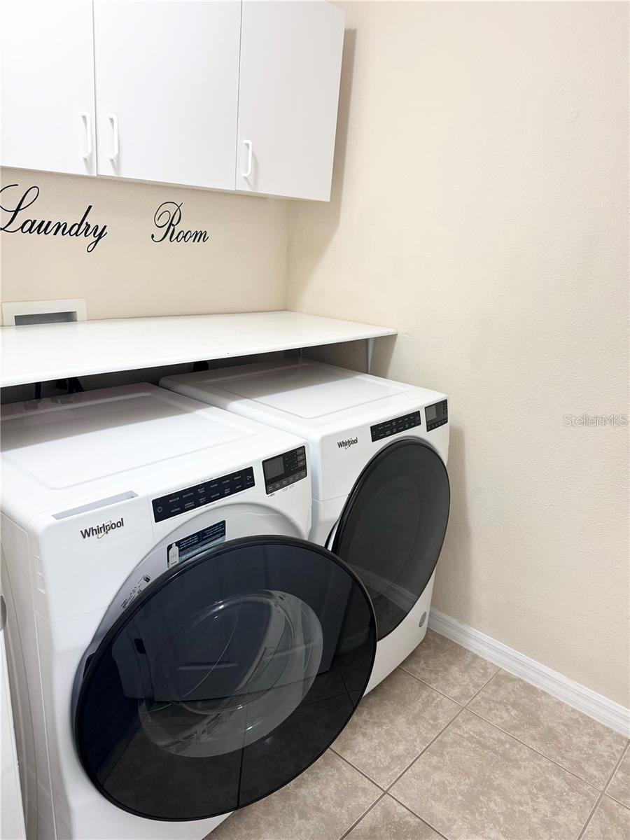 Image 16 of 25 For 9319 Strongbark Lane