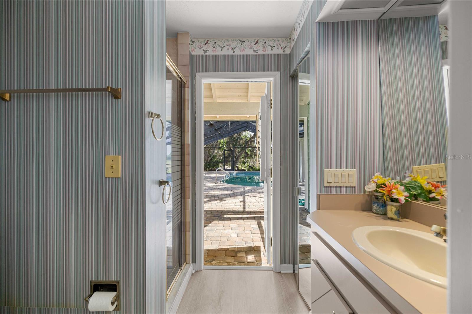 Image 43 of 62 For 1010 120th Place