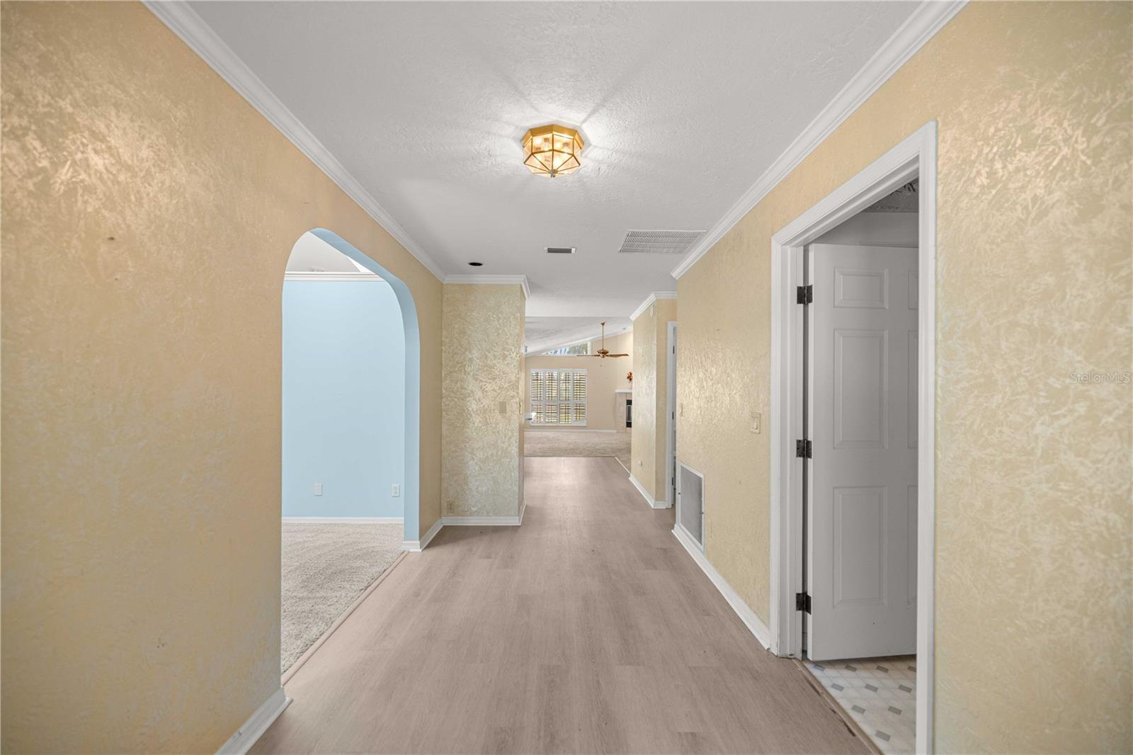 Image 5 of 62 For 1010 120th Place