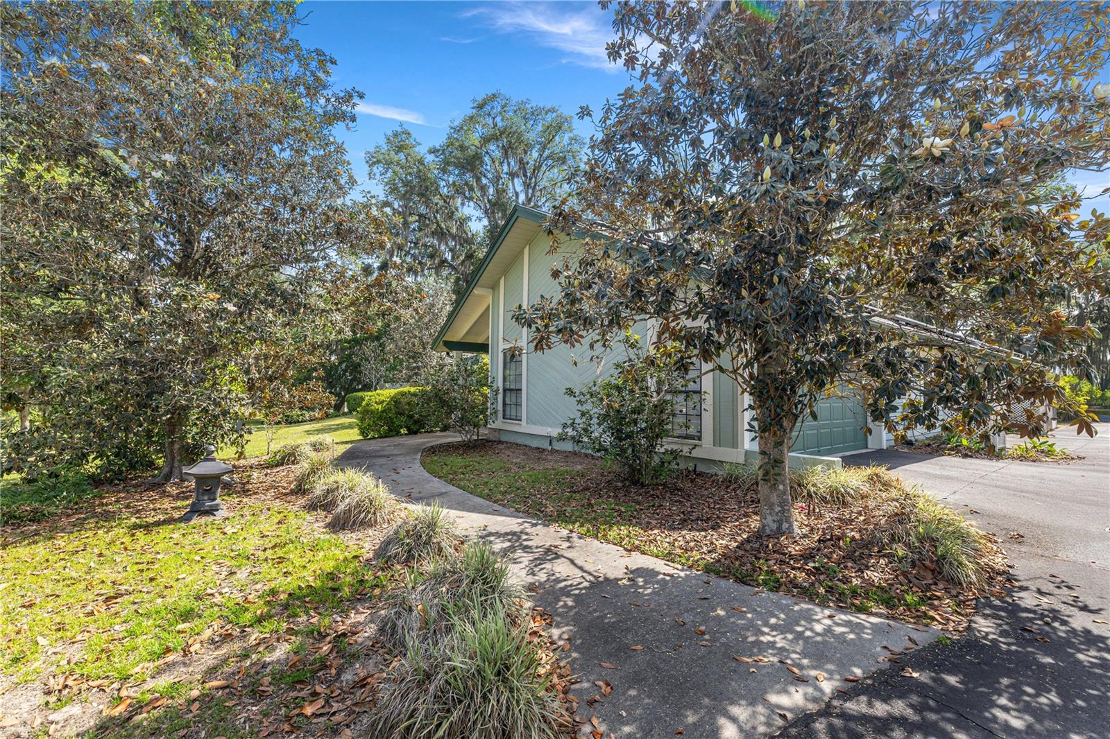 Image 60 of 62 For 1010 120th Place