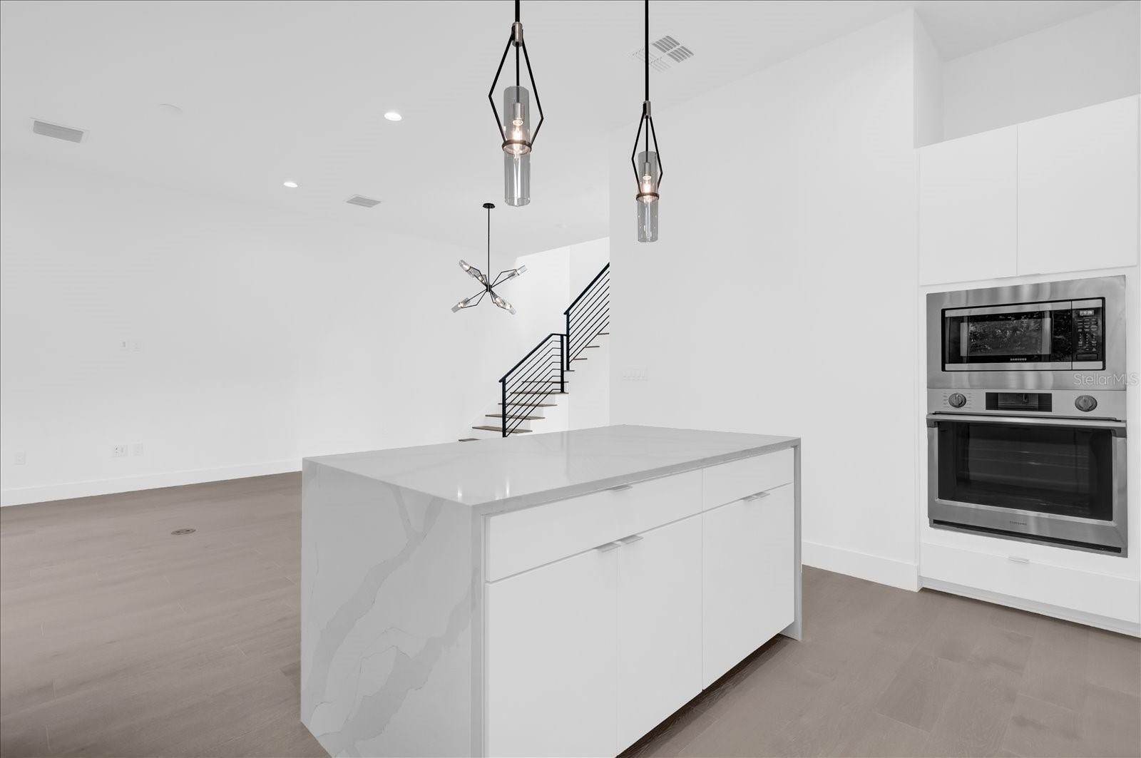 Image 17 of 44 For 1776 Mondrian Circle