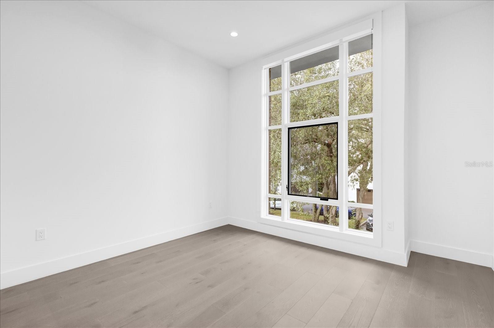 Image 23 of 44 For 1776 Mondrian Circle