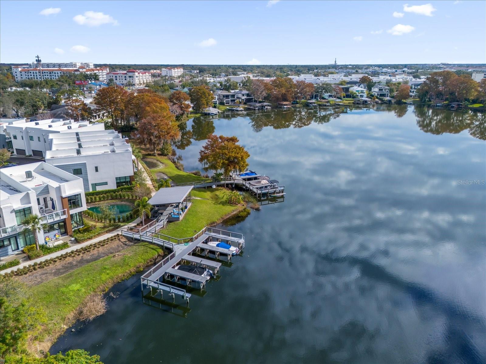 Image 43 of 44 For 1776 Mondrian Circle