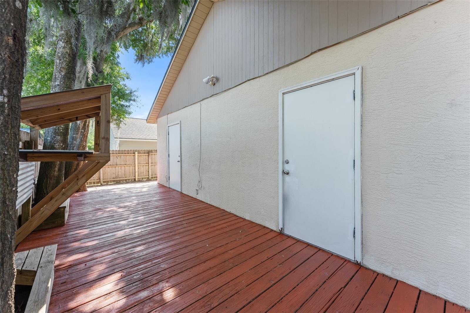 Image 33 of 36 For 665 Lyman Avenue