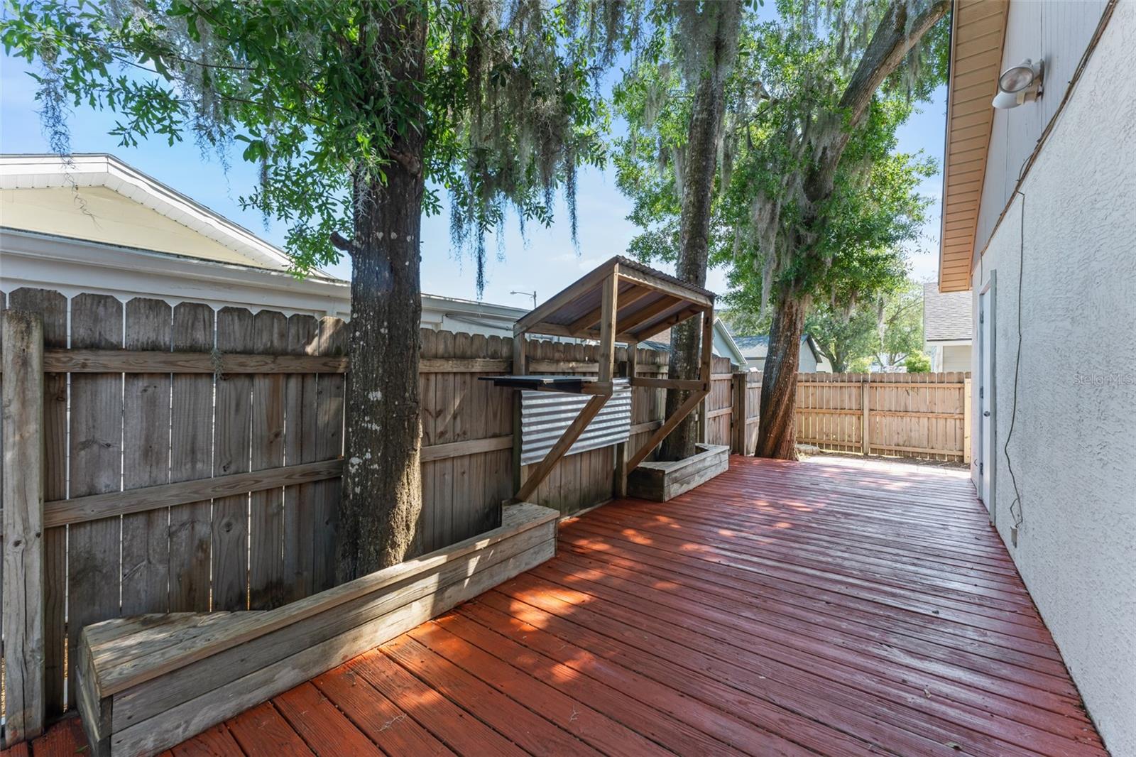 Image 34 of 36 For 665 Lyman Avenue