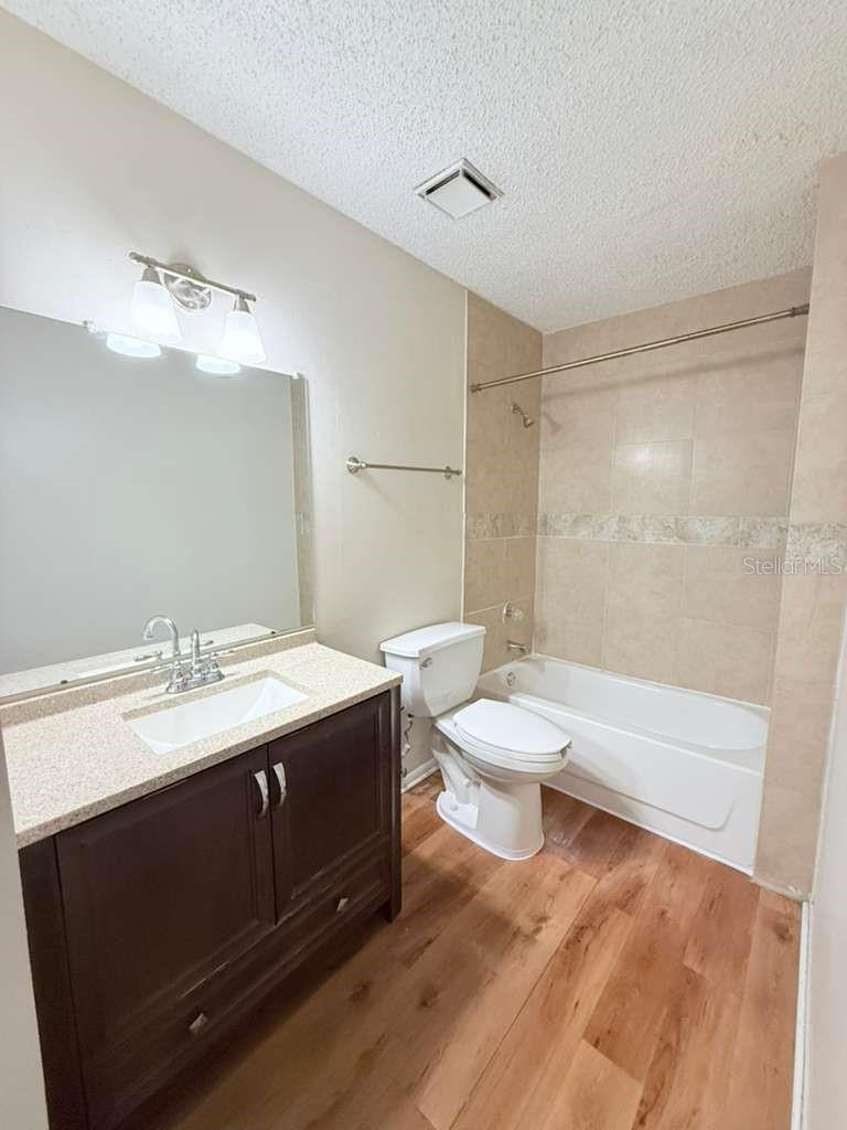 Image 19 of 21 For 315 Wymore Road 101