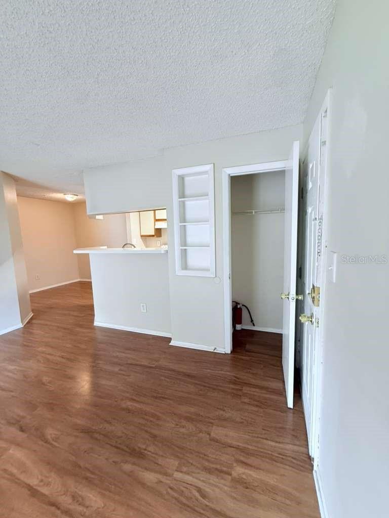 Image 3 of 21 For 315 Wymore Road 101