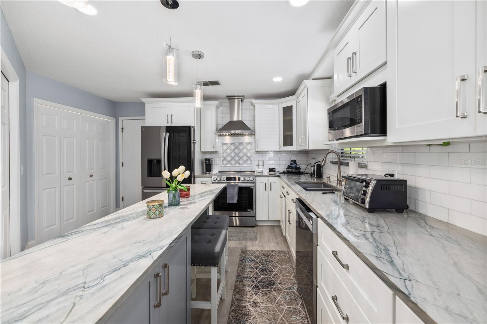 Image 13 of 45 For 938 Southridge Trail