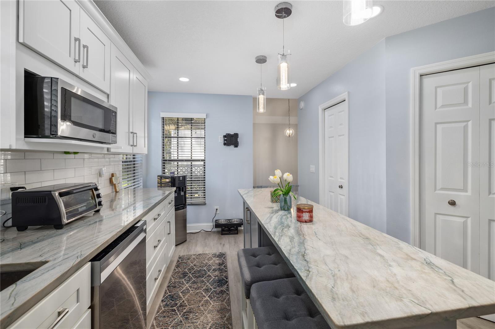 Image 17 of 45 For 938 Southridge Trail