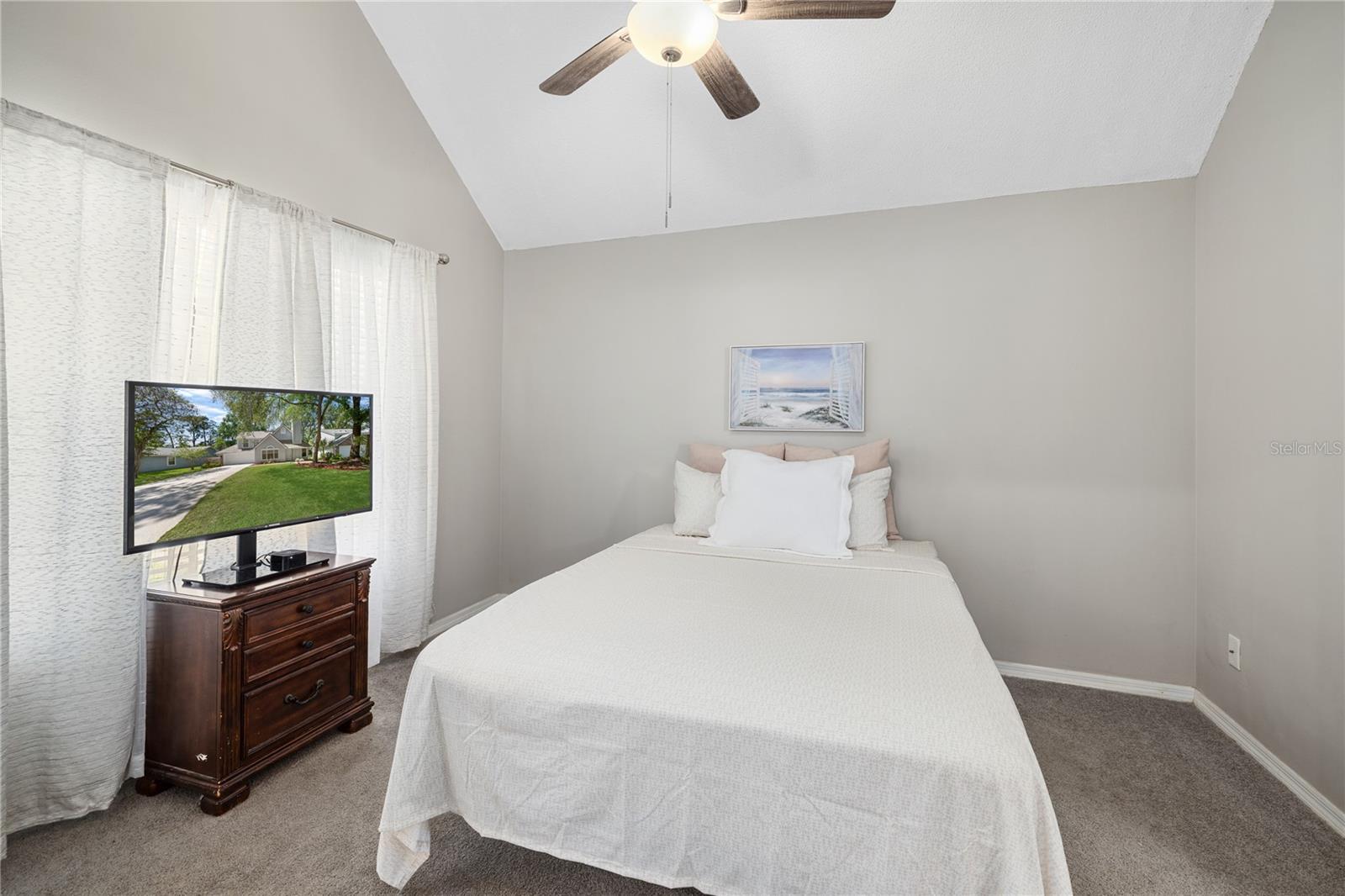 Image 24 of 45 For 938 Southridge Trail