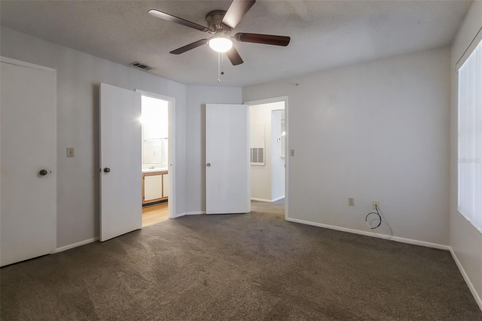 Image 14 of 22 For 625 Dory Lane 303