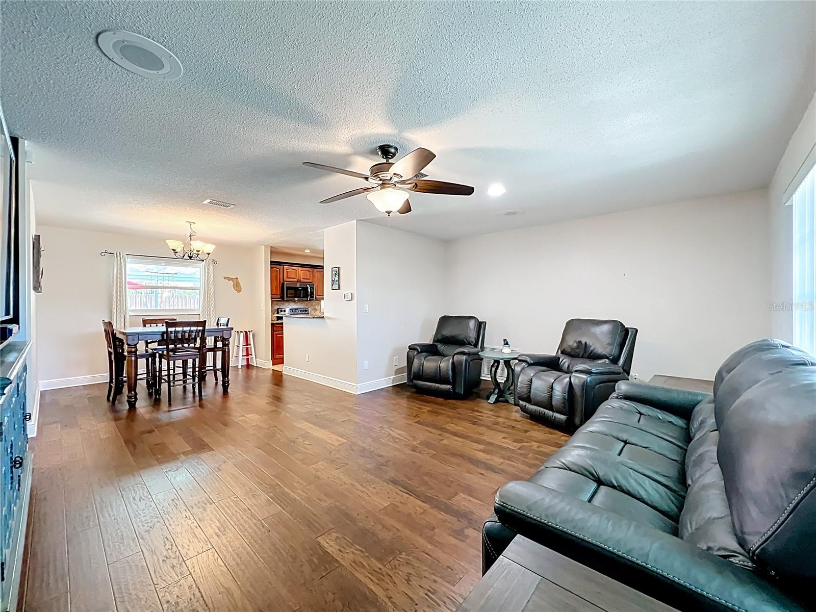 Image 16 of 54 For 1514 Lime Drive