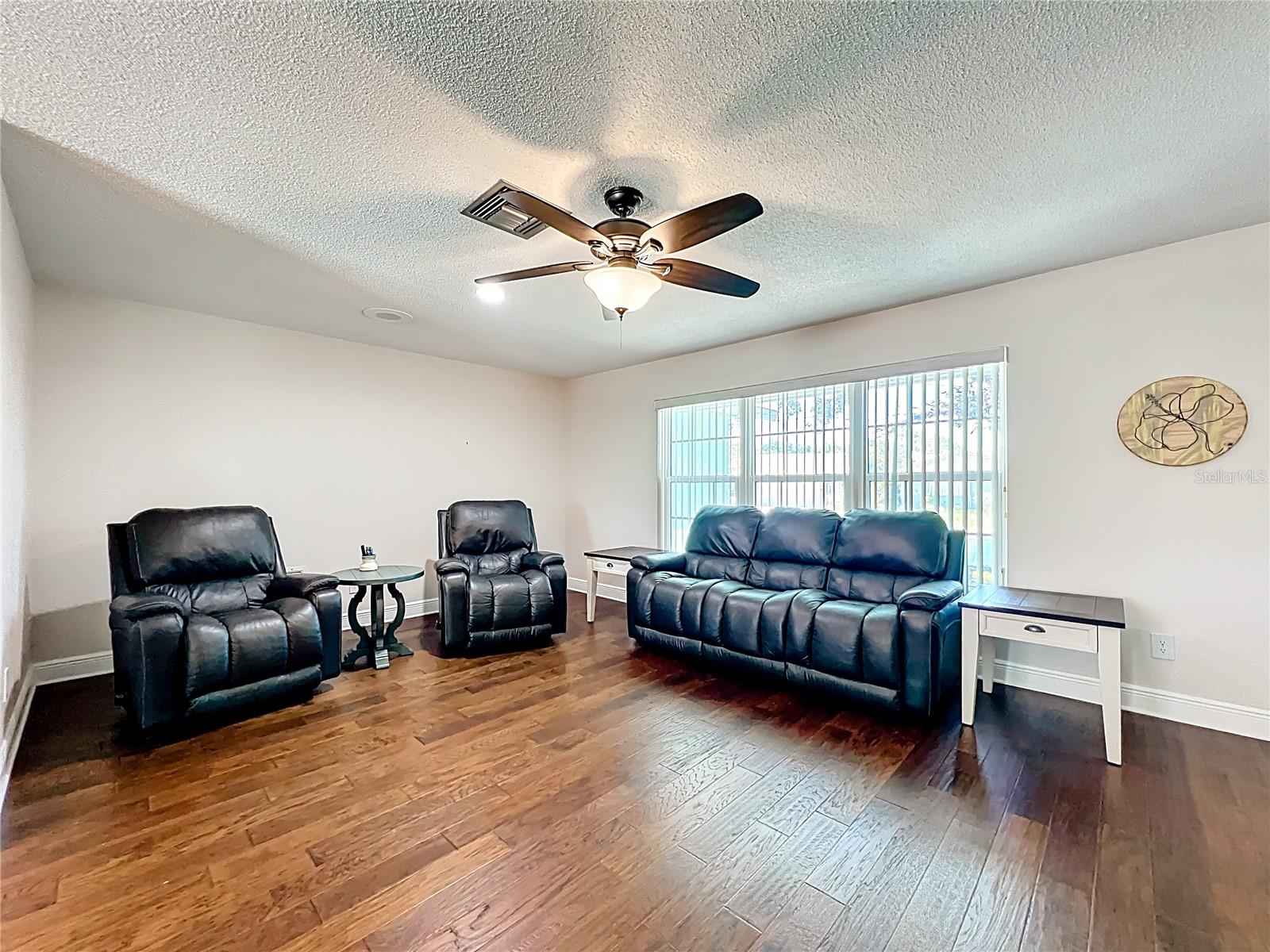 Image 17 of 54 For 1514 Lime Drive