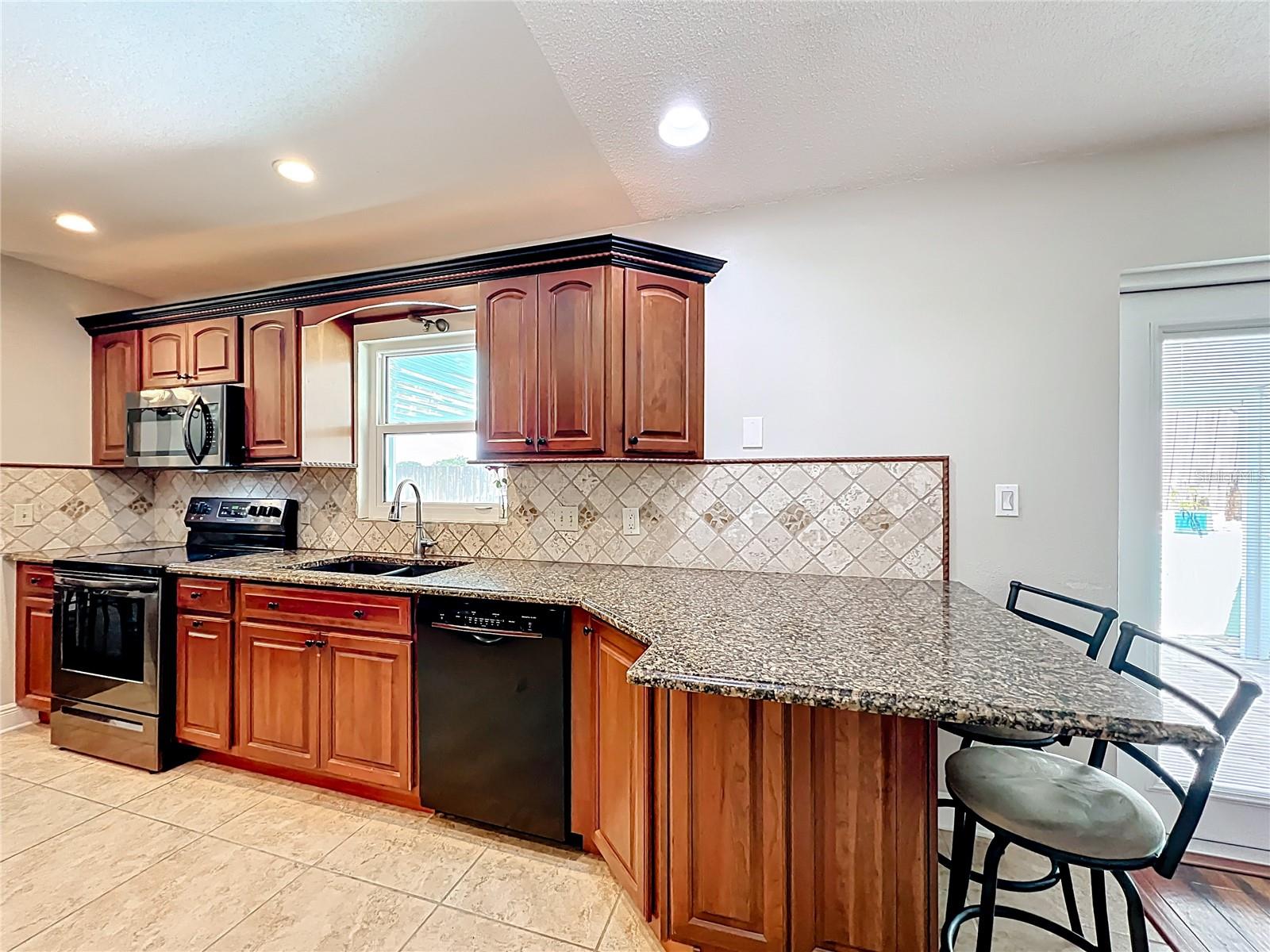 Image 26 of 54 For 1514 Lime Drive