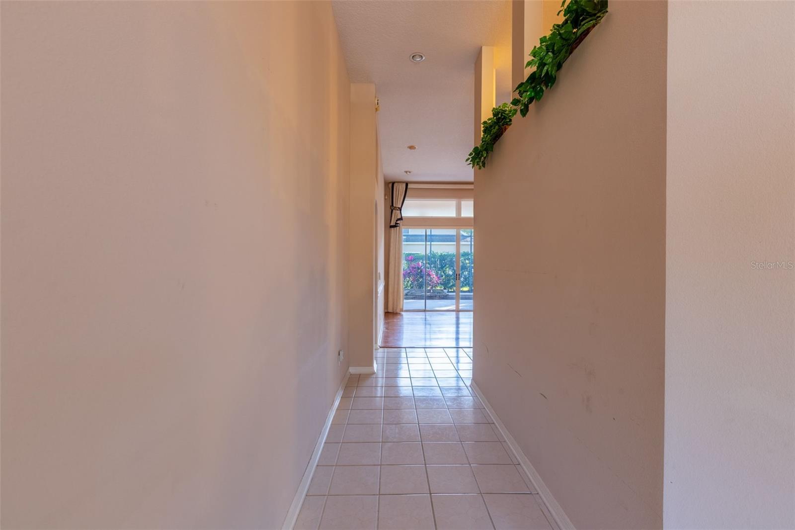 Image 13 of 64 For 497 Pickfair Terrace