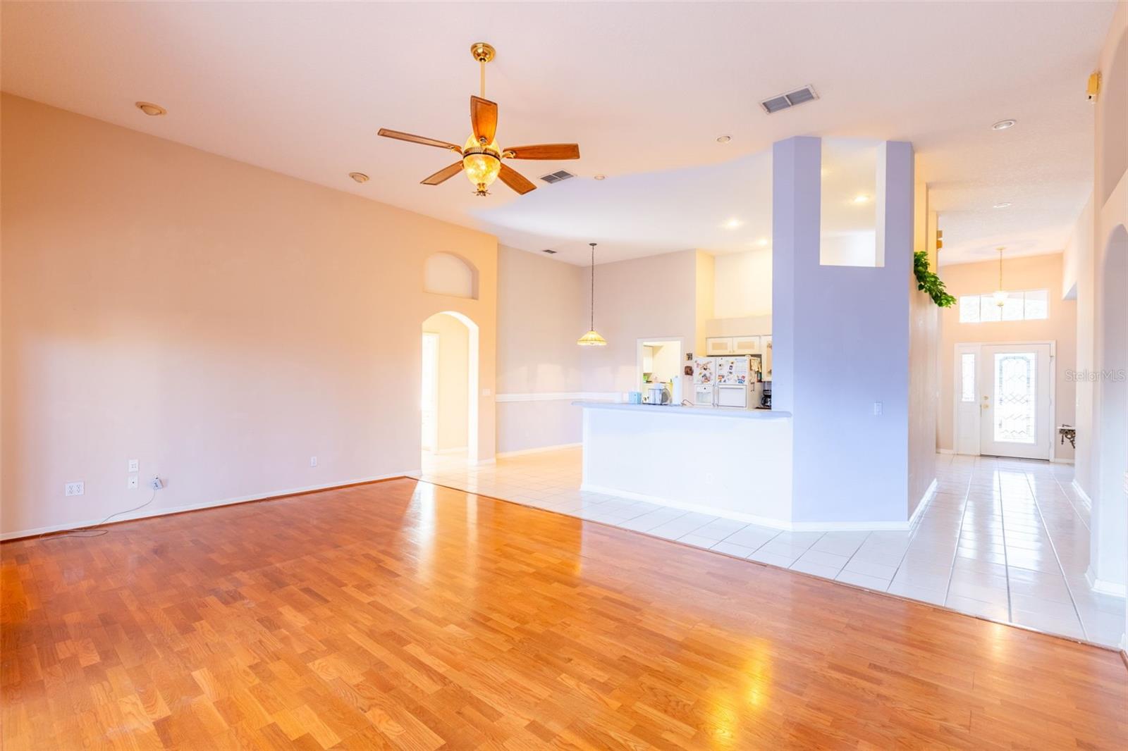 Image 15 of 64 For 497 Pickfair Terrace