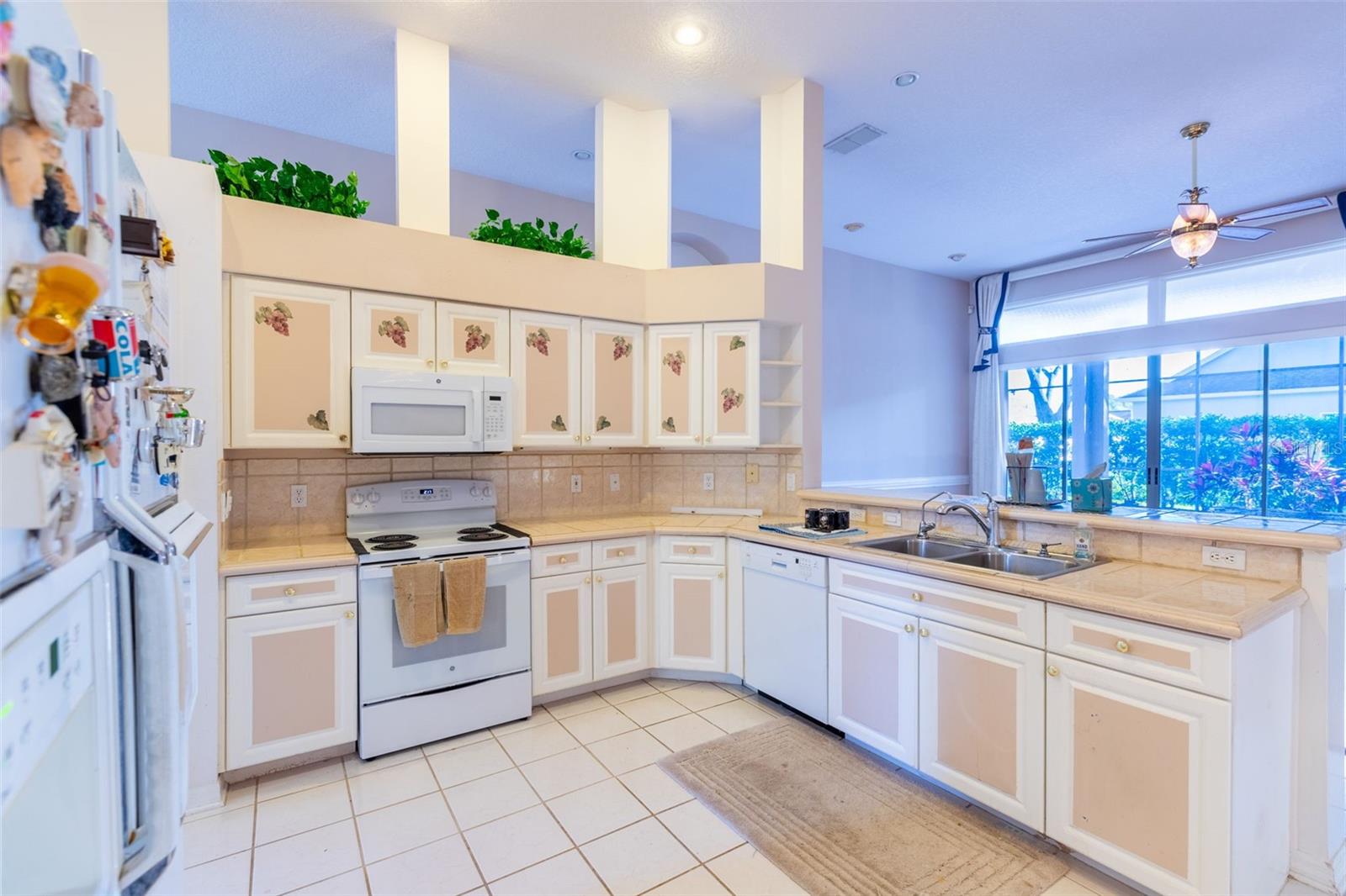 Image 22 of 64 For 497 Pickfair Terrace