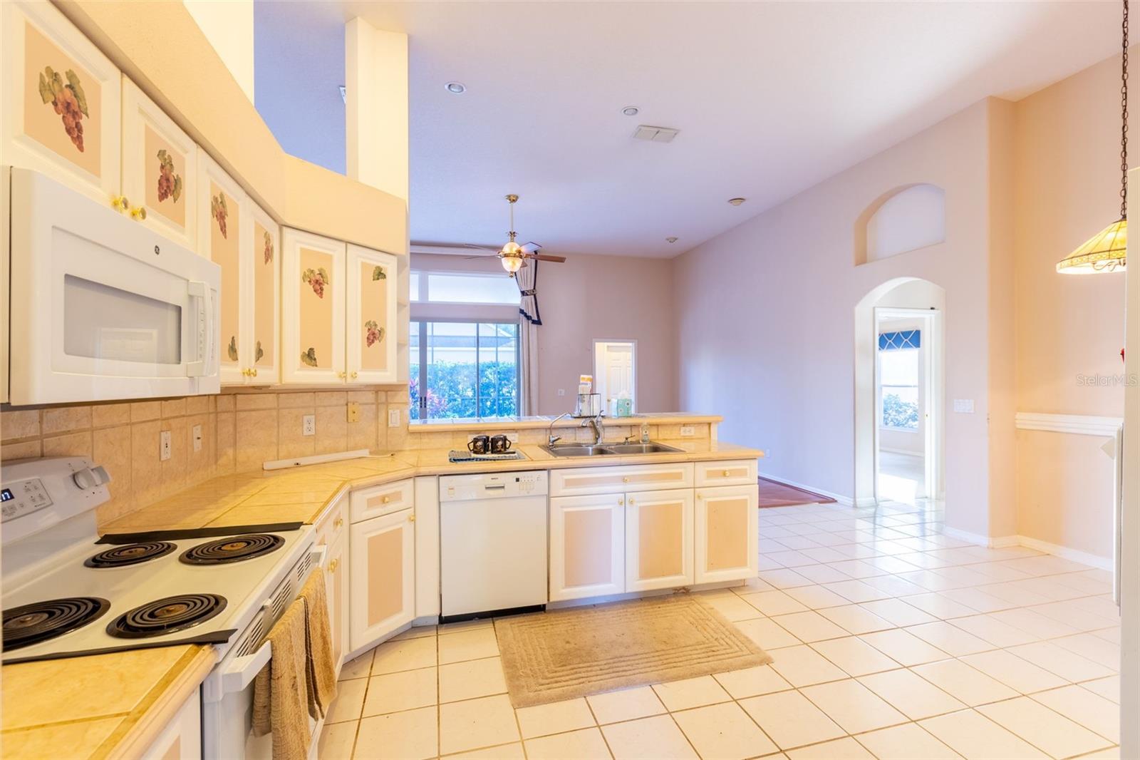 Image 23 of 64 For 497 Pickfair Terrace