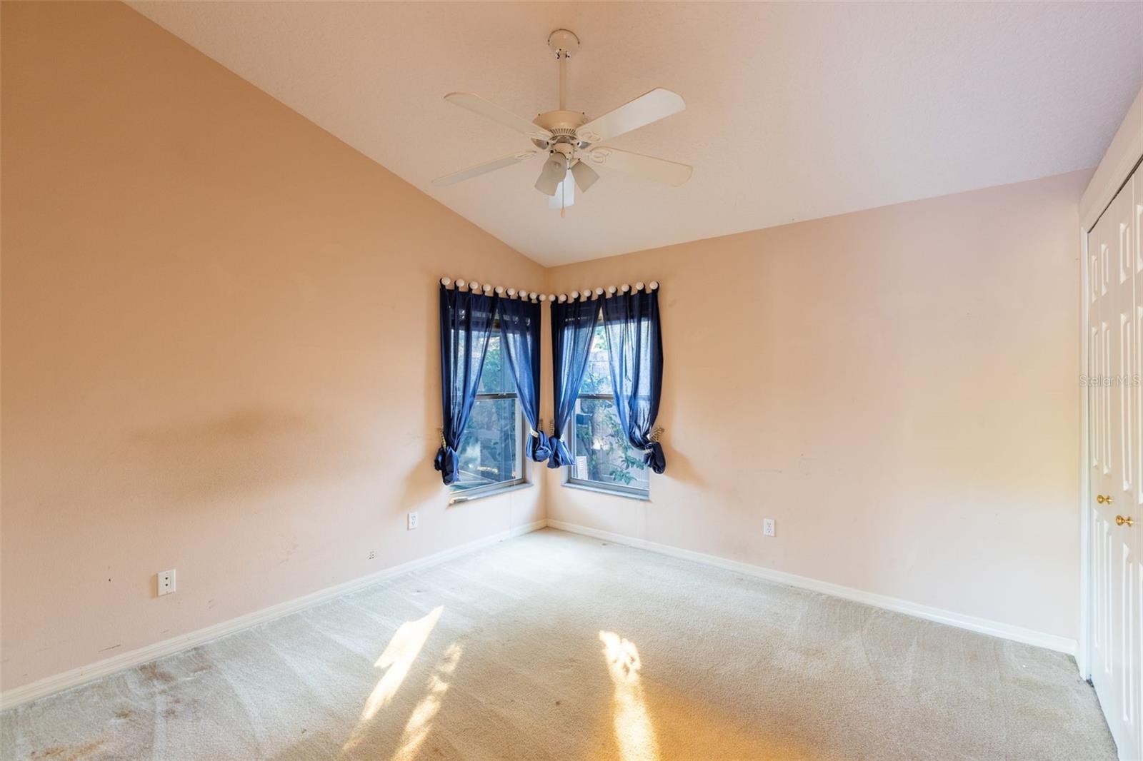 Image 33 of 64 For 497 Pickfair Terrace