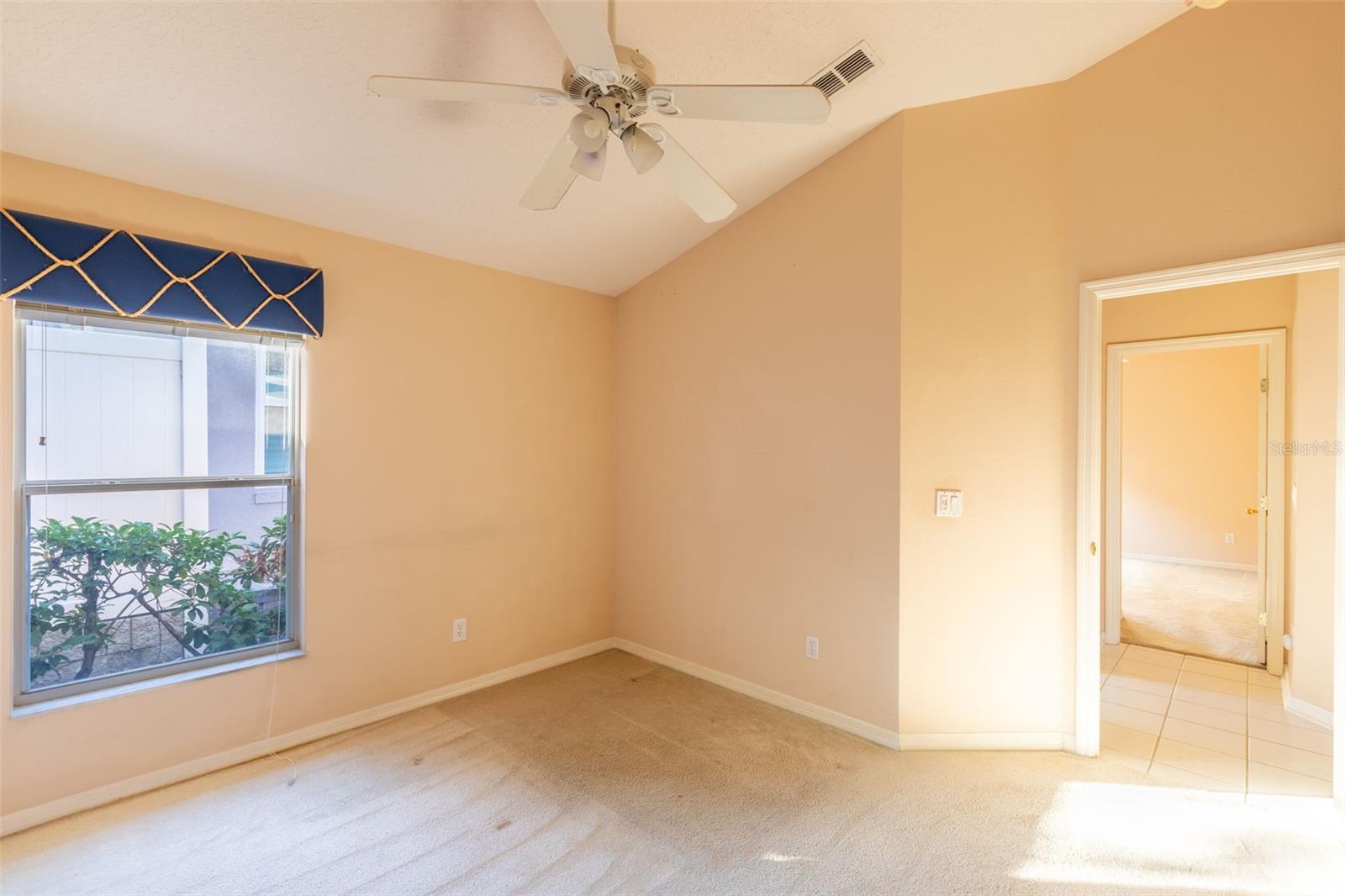 Image 38 of 64 For 497 Pickfair Terrace