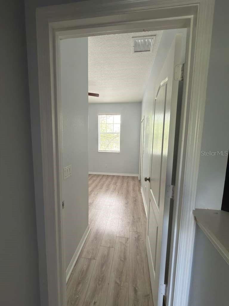 Image 13 of 30 For 3313 Wilshire Way Road