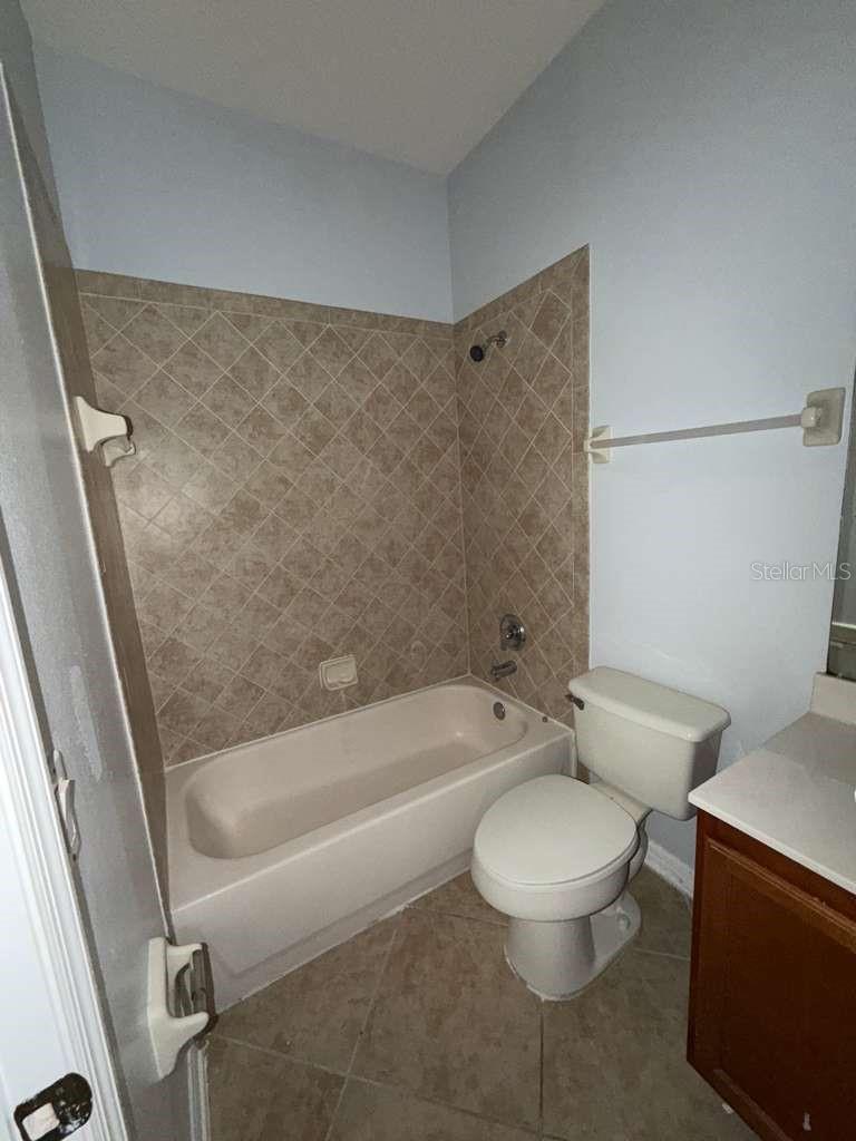 Image 15 of 30 For 3313 Wilshire Way Road