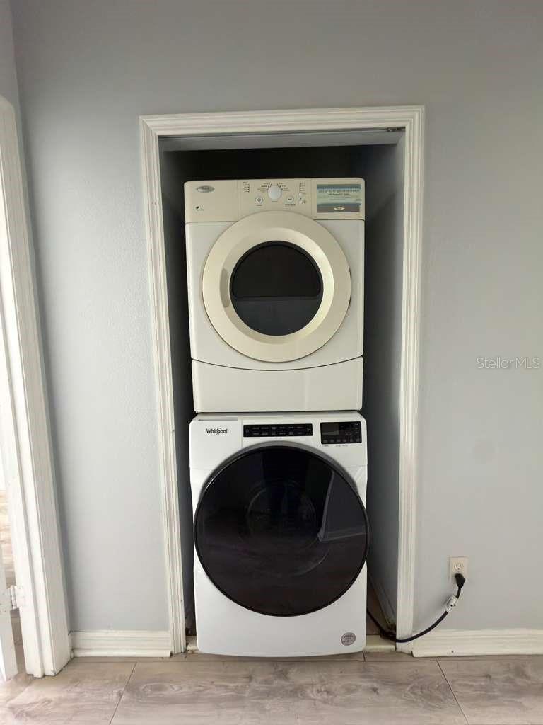 Image 22 of 30 For 3313 Wilshire Way Road