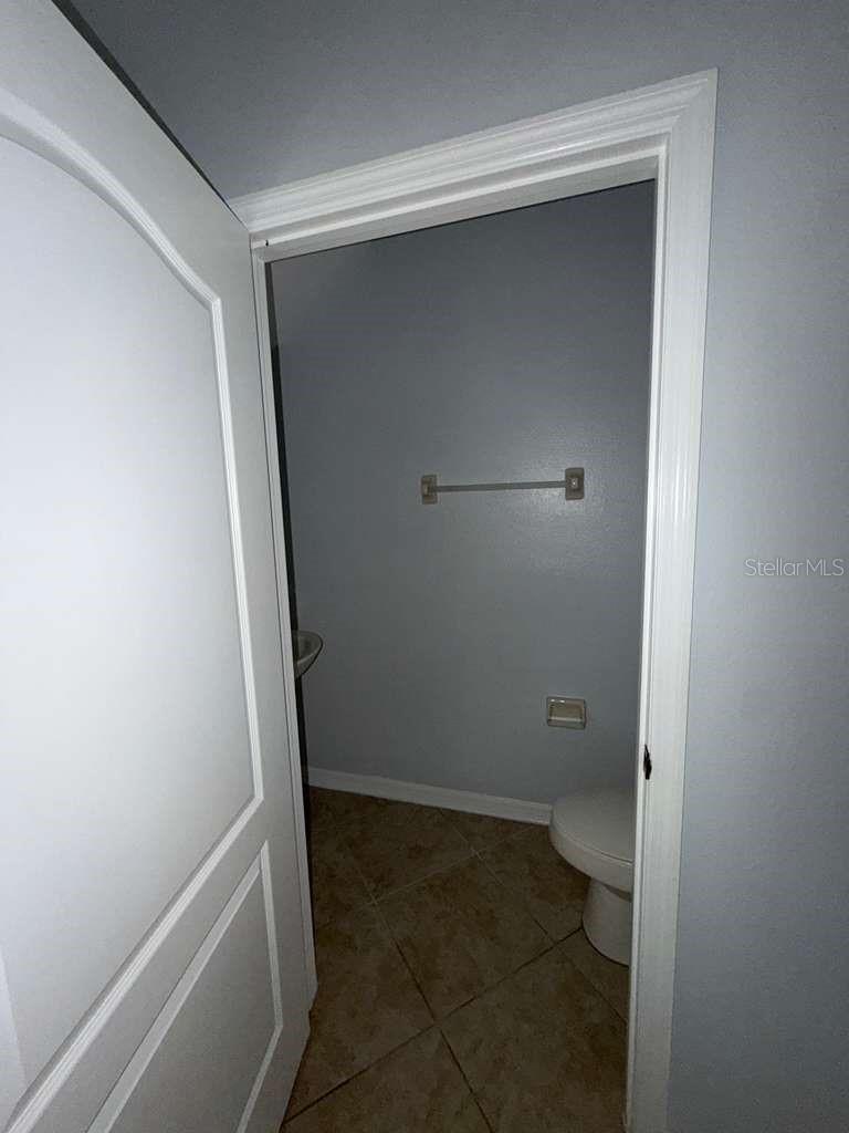 Image 6 of 30 For 3313 Wilshire Way Road