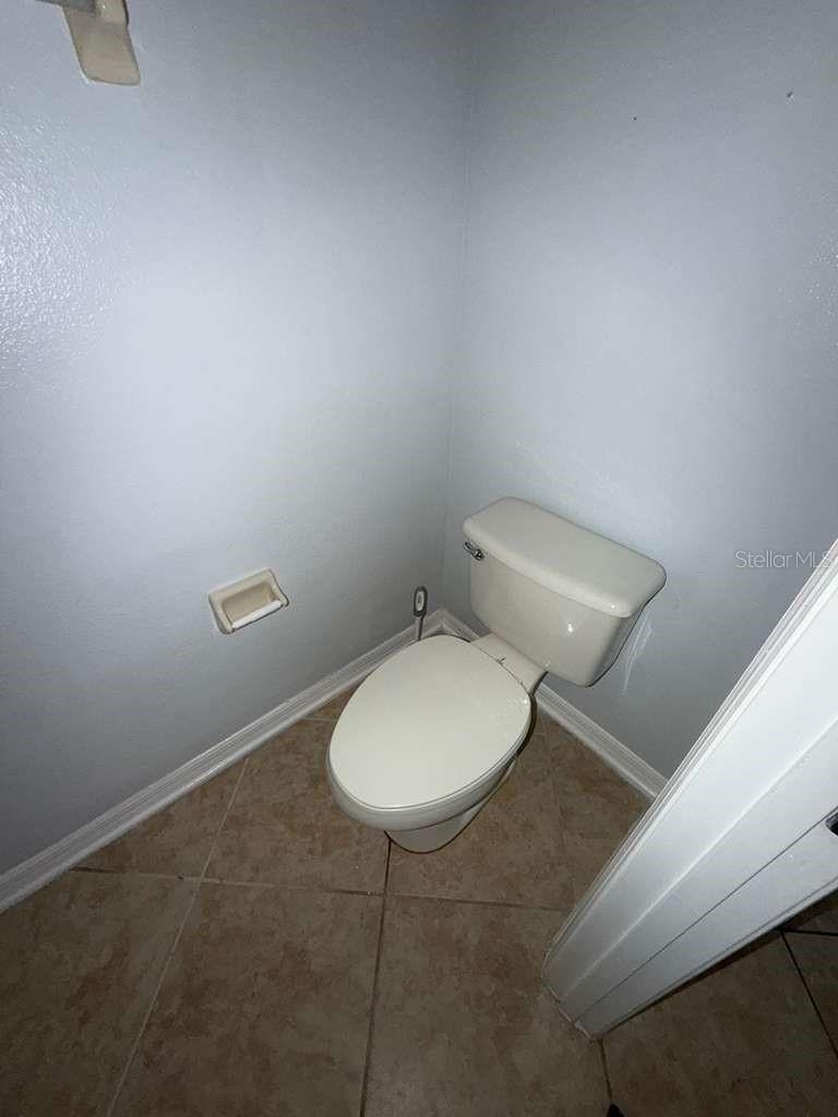 Image 8 of 30 For 3313 Wilshire Way Road