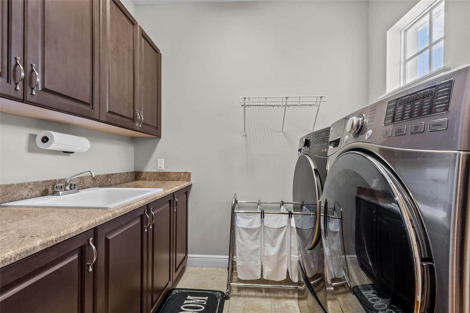 Image 17 of 27 For 1306 Merry Water Drive