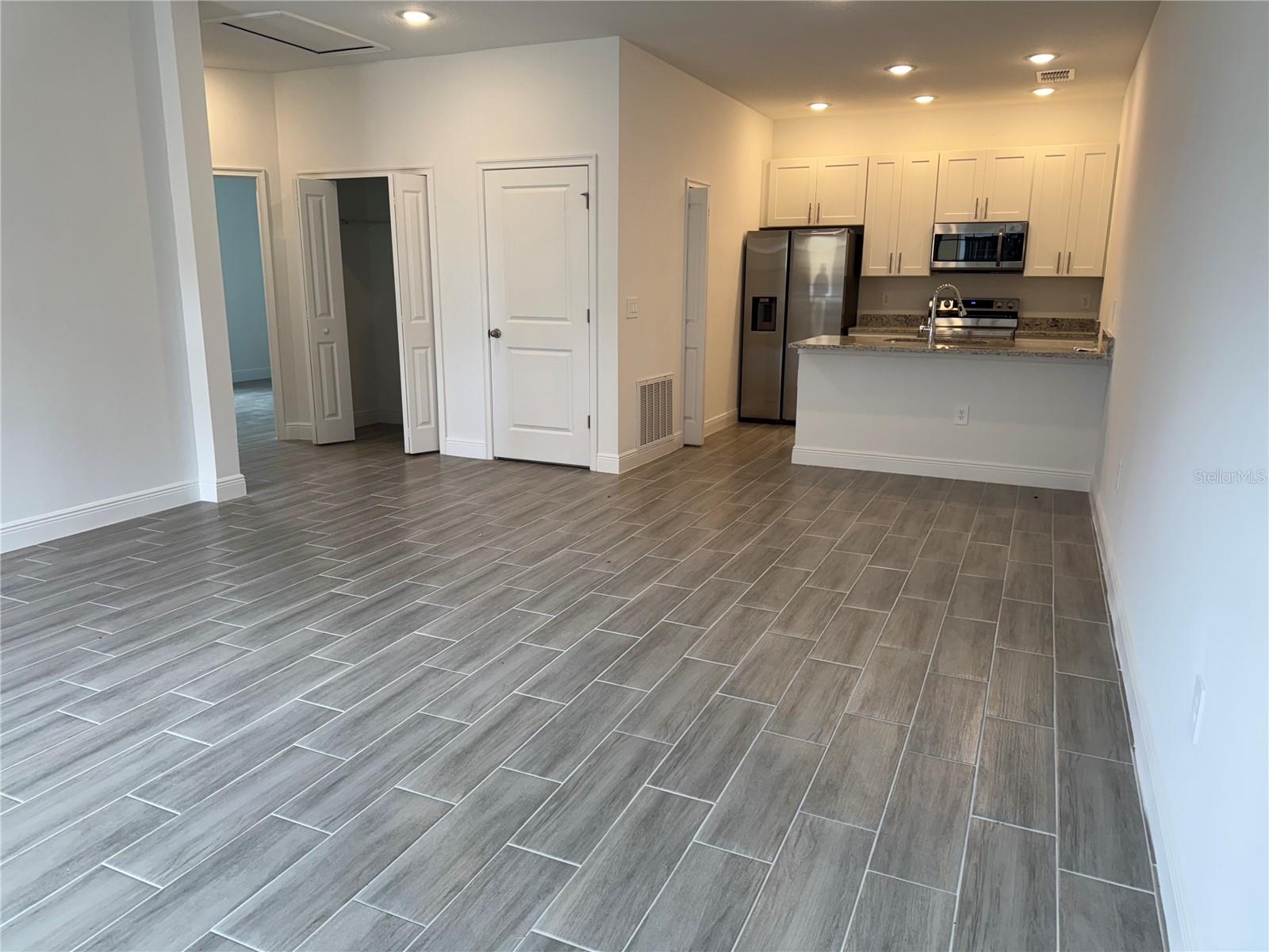 Image 5 of 23 For 1602 Cumin Drive 1602