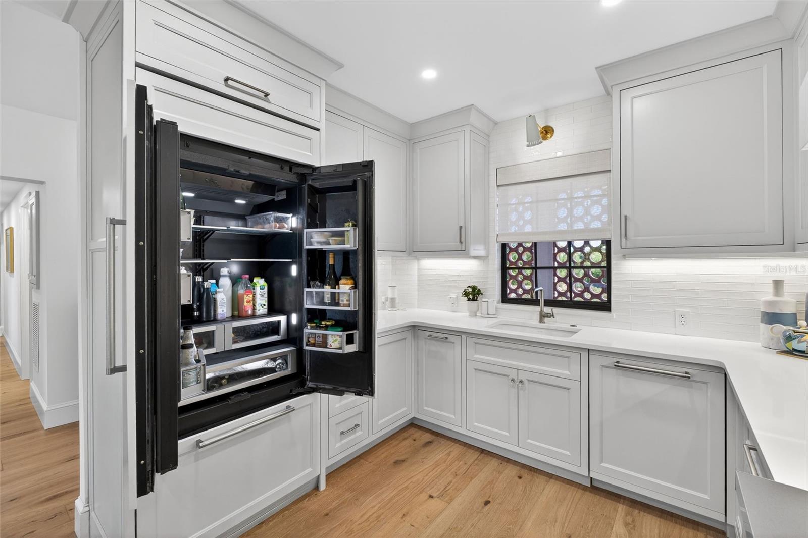 Image 27 of 58 For 106 Interlachen Avenue 518