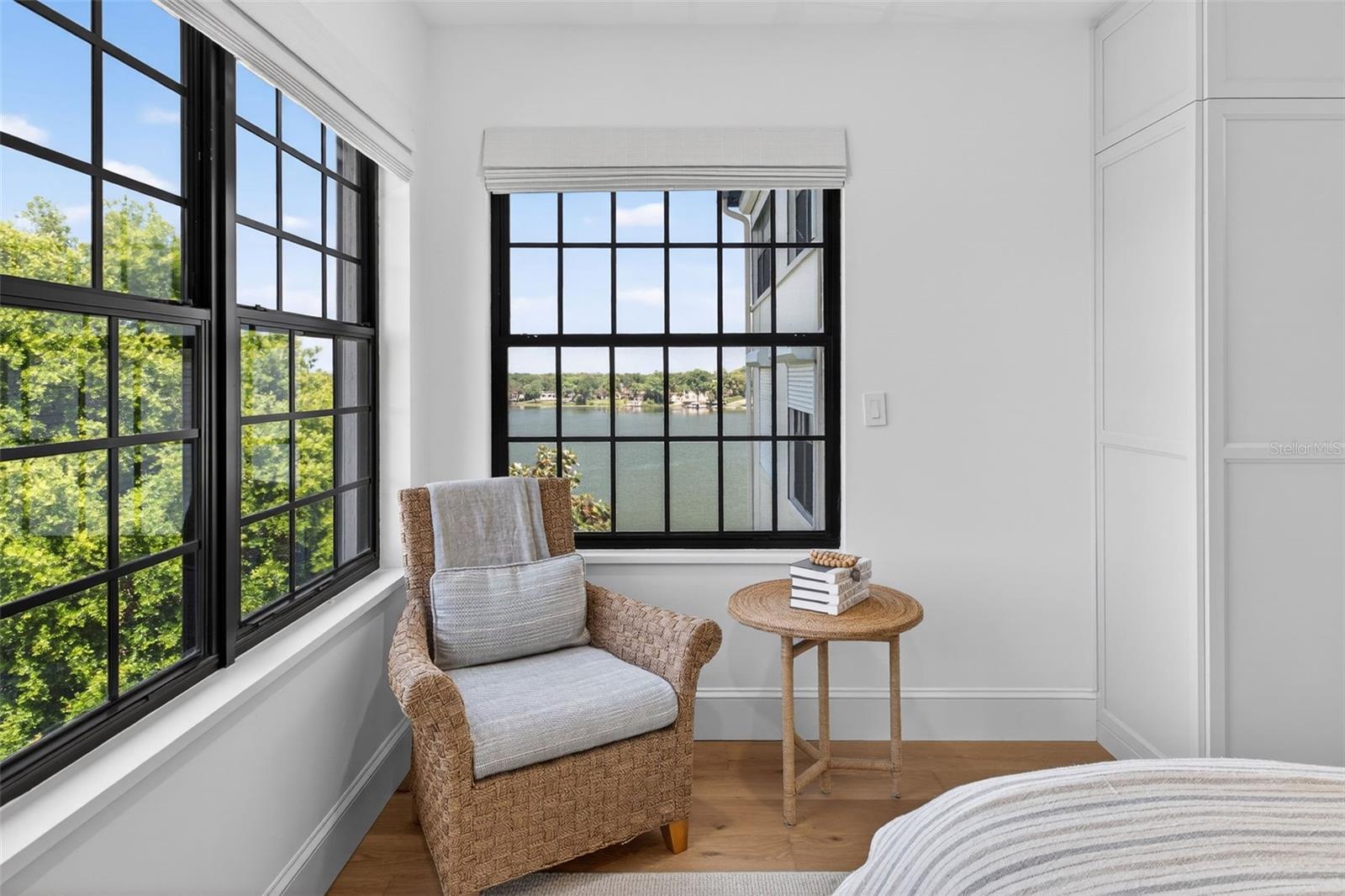 Image 32 of 58 For 106 Interlachen Avenue 518