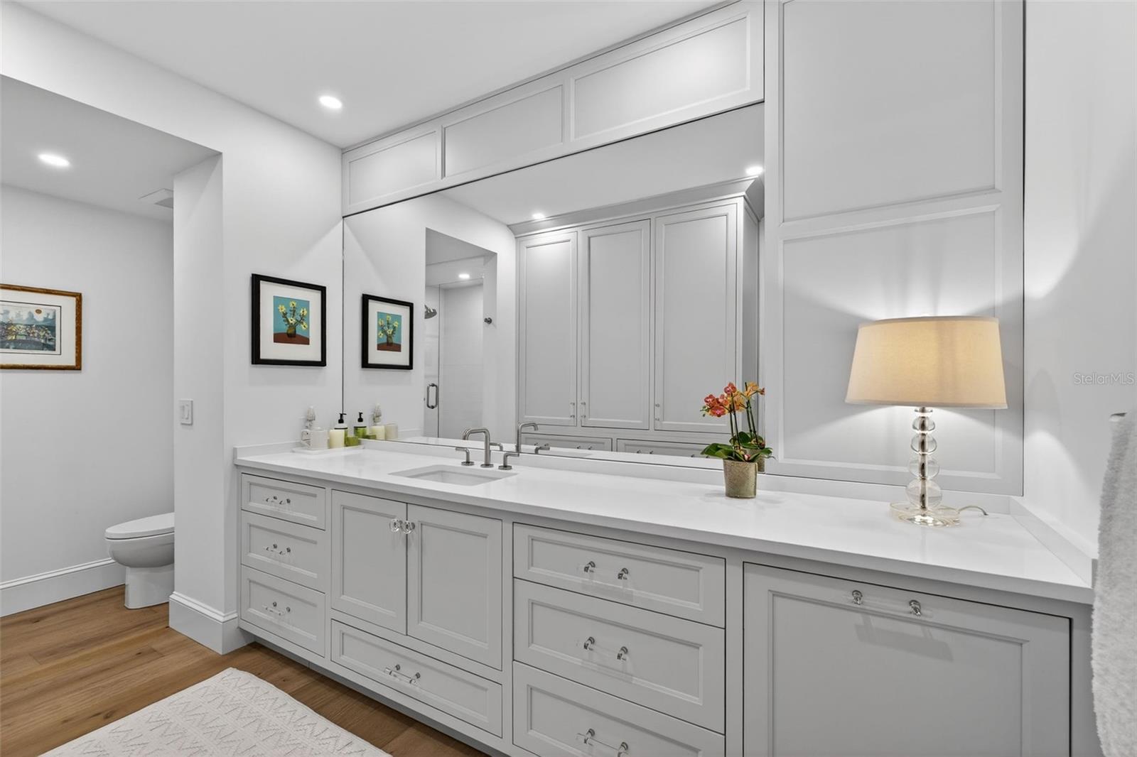 Image 35 of 58 For 106 Interlachen Avenue 518