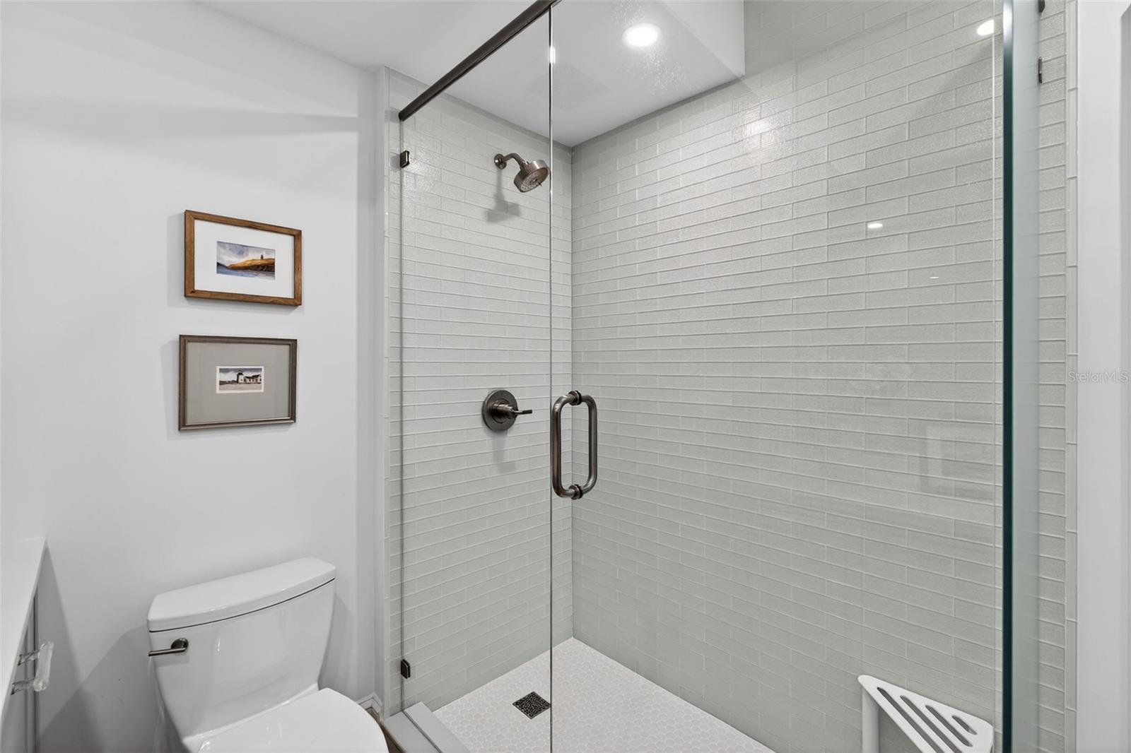 Image 41 of 58 For 106 Interlachen Avenue 518