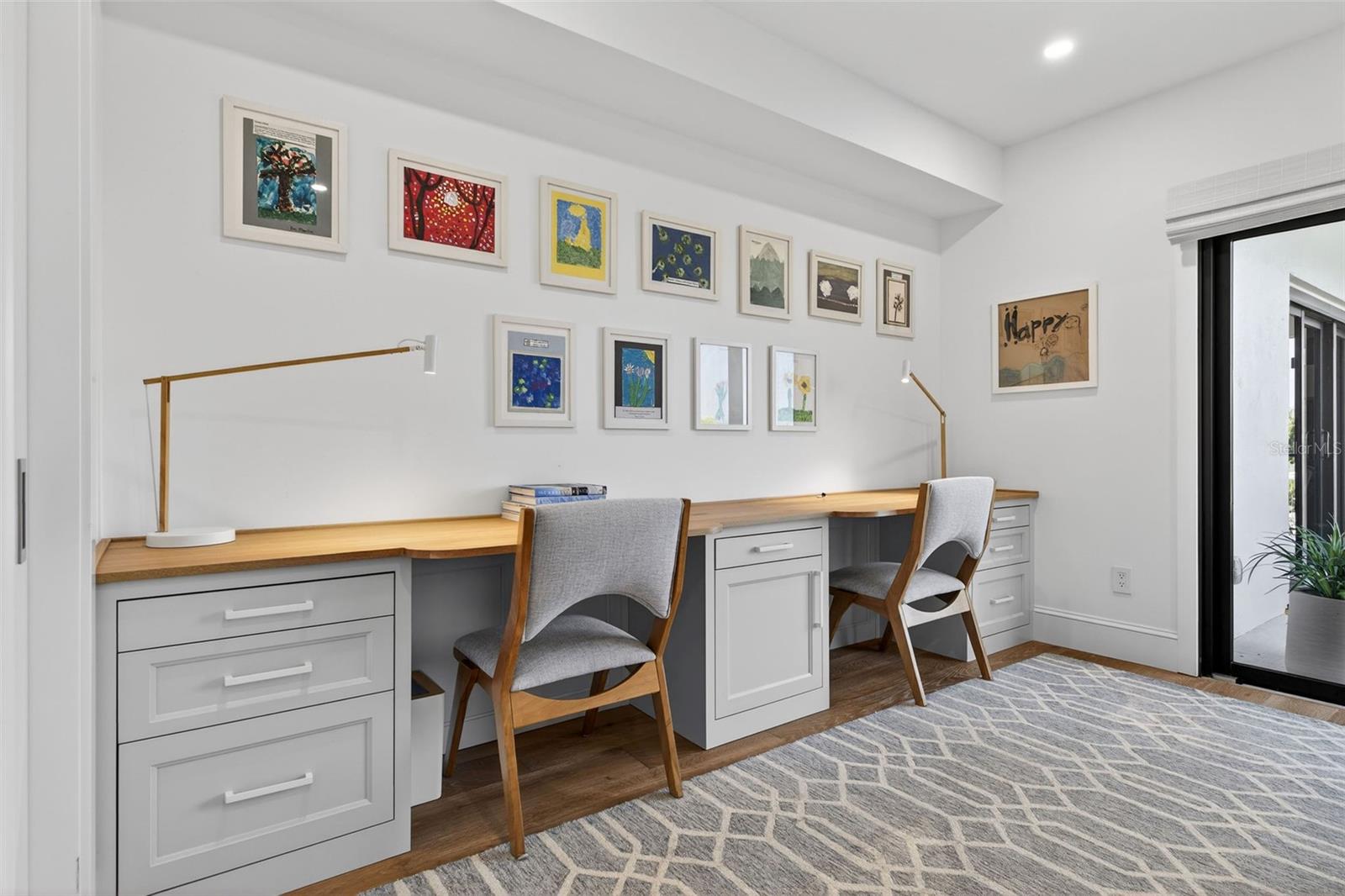 Image 44 of 58 For 106 Interlachen Avenue 518