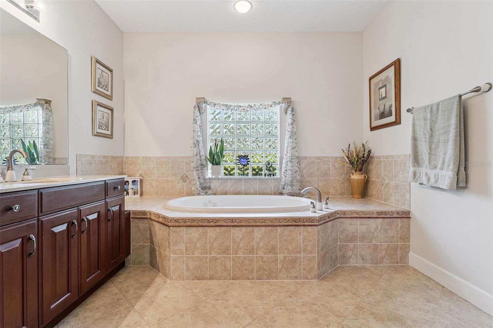 Image 16 of 53 For 8225 Lynch Drive