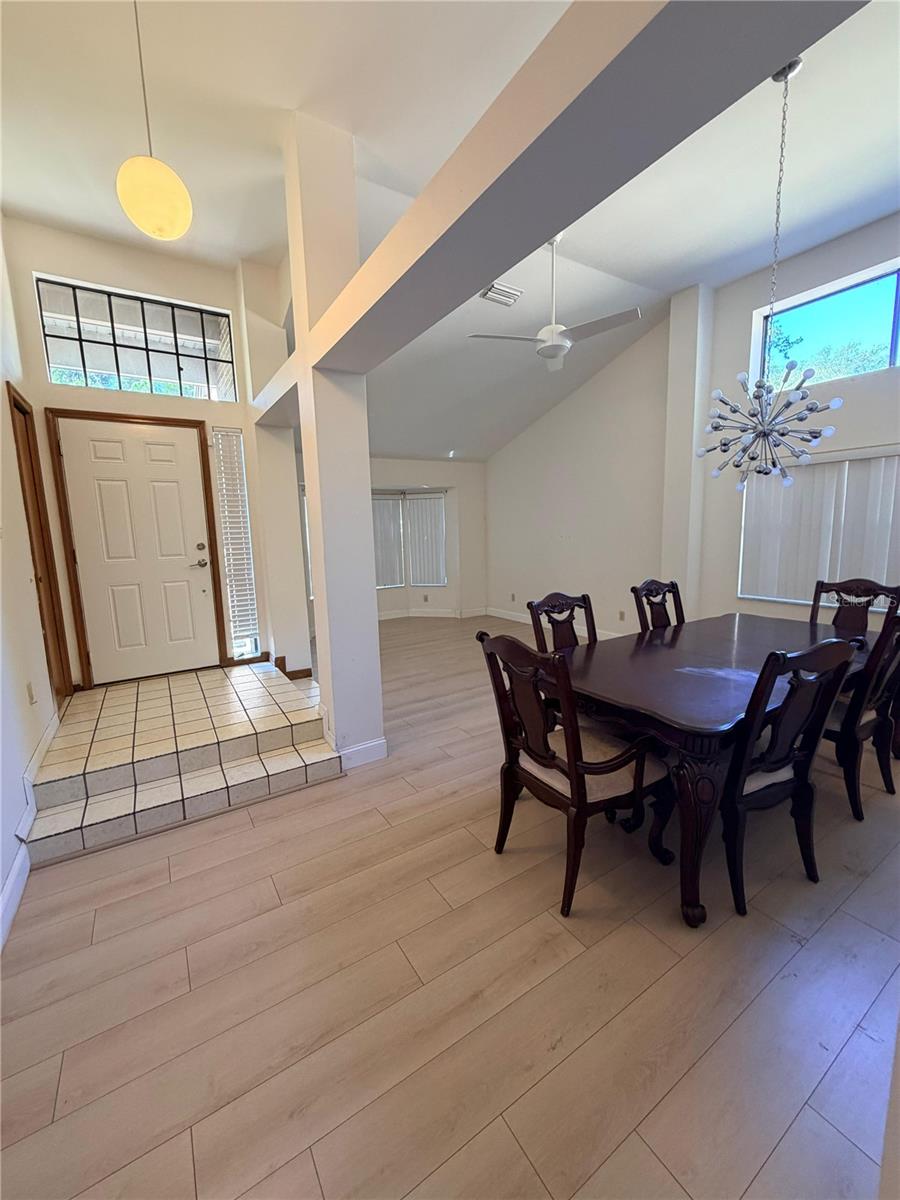 Image 3 of 11 For 4207 Arbor Oaks Court