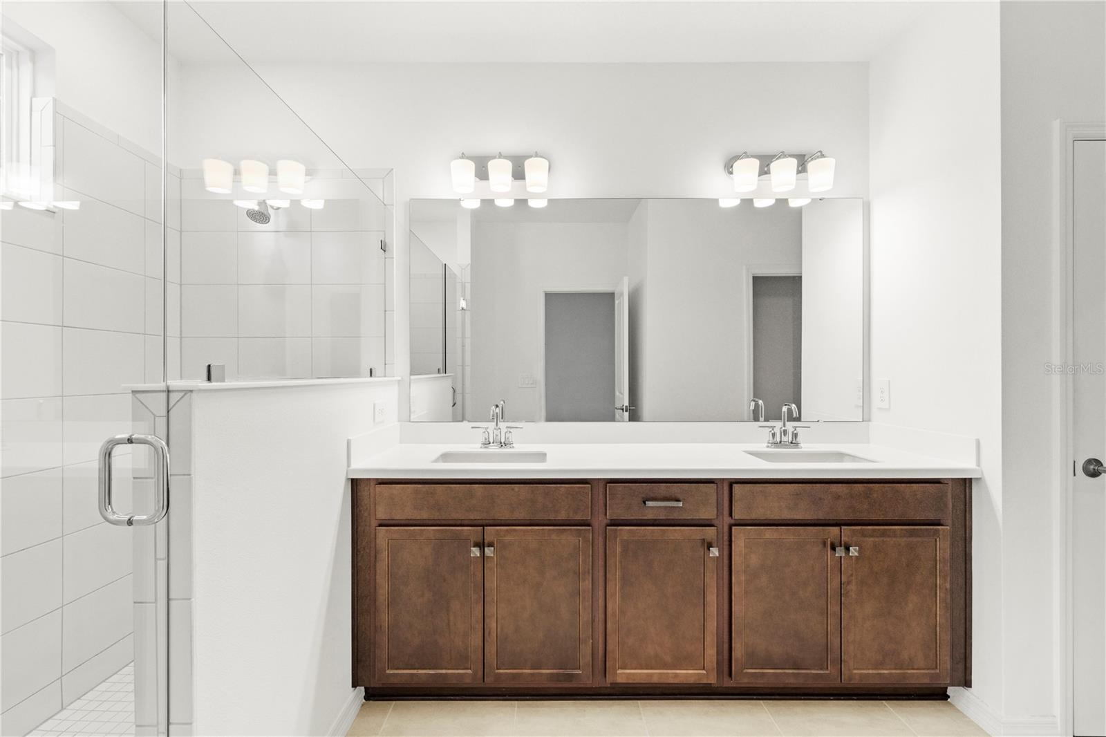 Image 21 of 30 For 16277 Honey Harvest Street