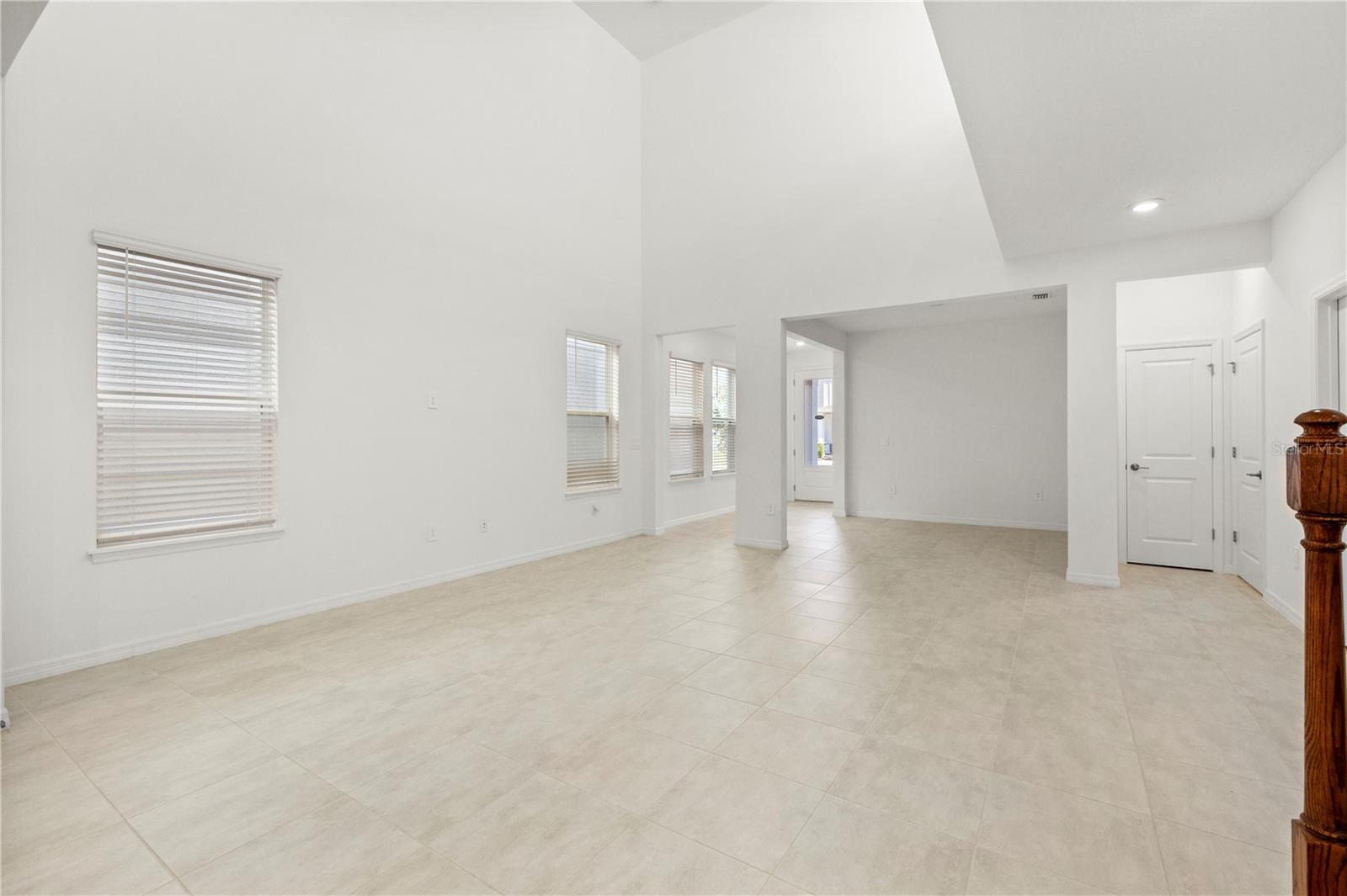 Image 7 of 30 For 16277 Honey Harvest Street