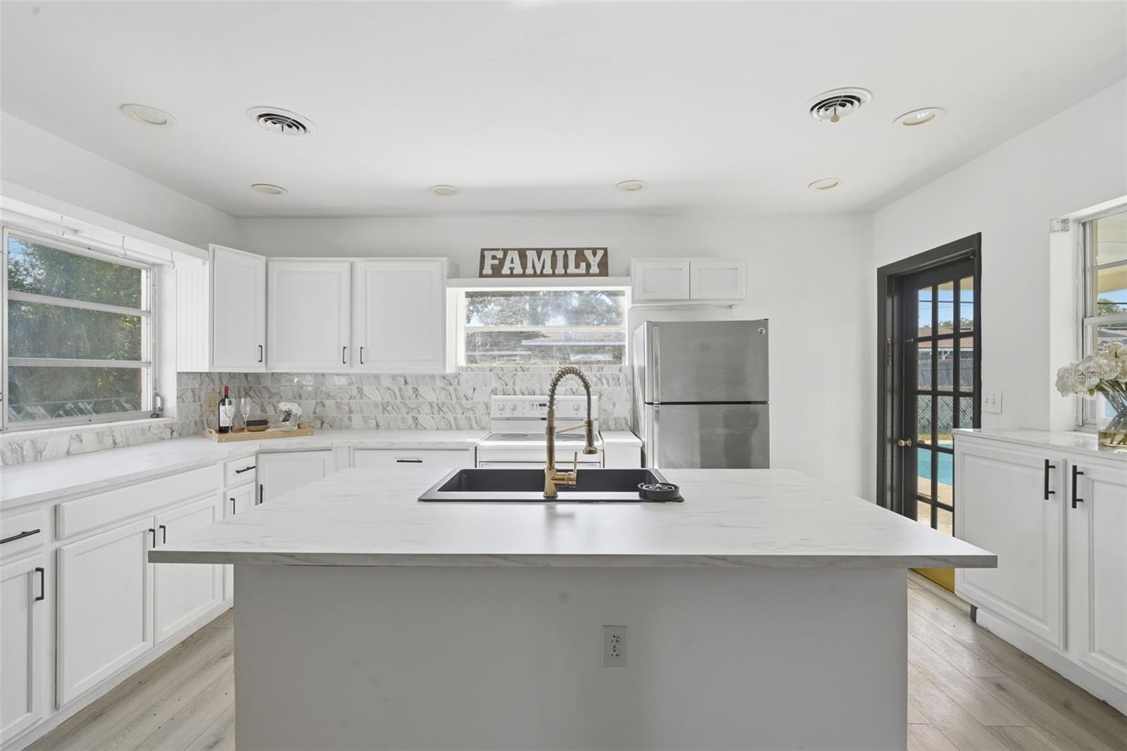 Image 17 of 41 For 4510 Fetrow Drive