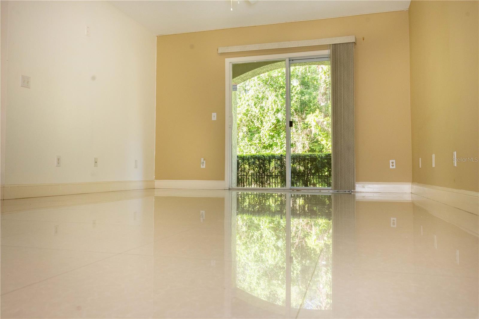 Image 22 of 36 For 738 Crest Pines Drive 714