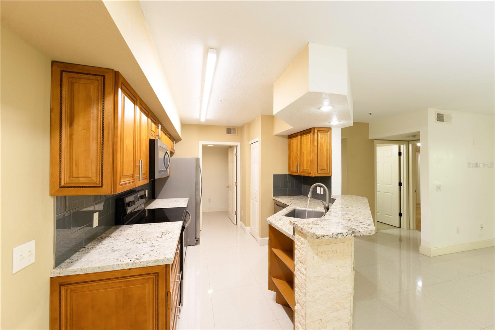 Image 8 of 36 For 738 Crest Pines Drive 714