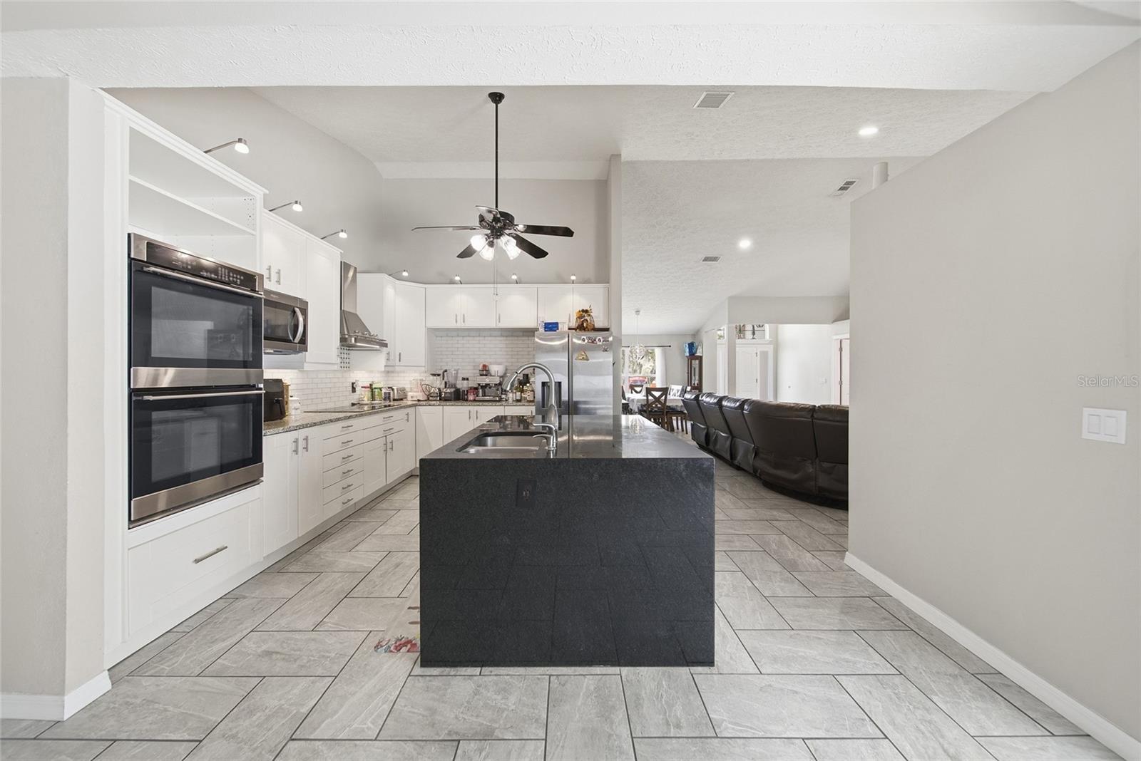 Image 13 of 41 For 2305 Marseille Court