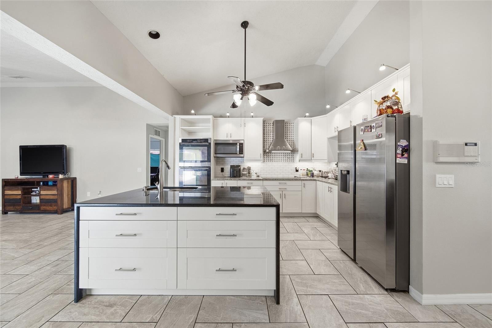 Image 15 of 41 For 2305 Marseille Court